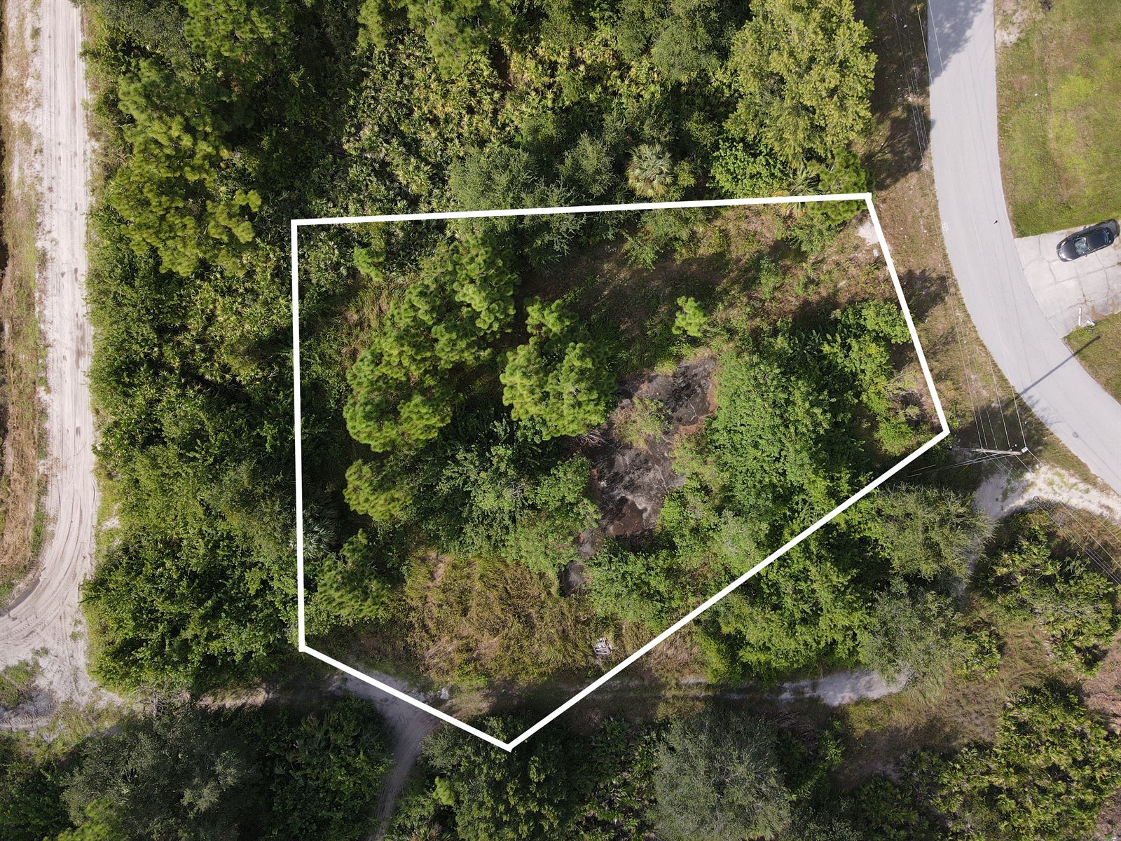 Aerial Property Lines of a residential property in Lehigh Acres, FL